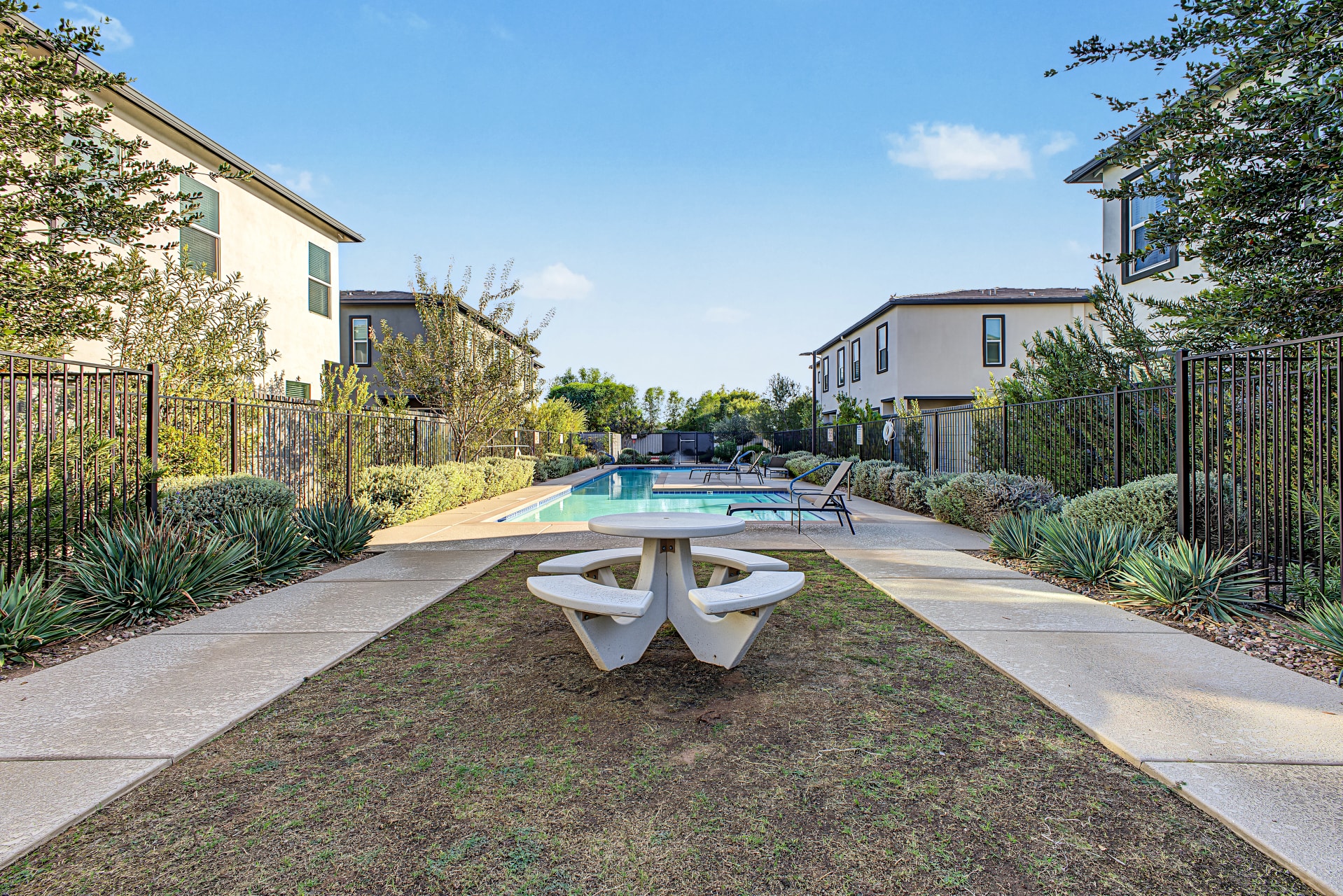 Community — amenity area 3